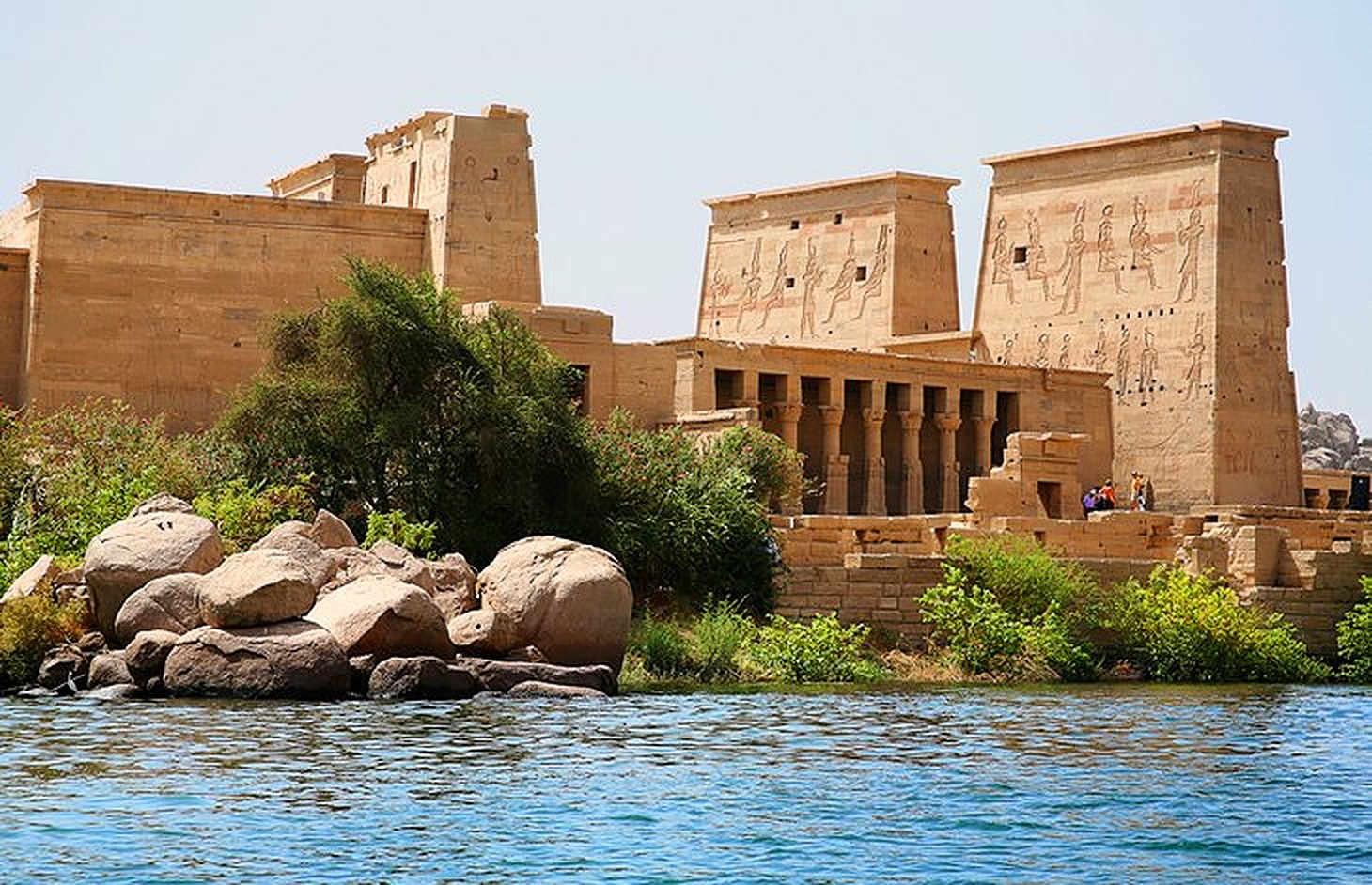 https://d3rr2gvhjw0wwy.cloudfront.net/uploads/mandators/49581/file-manager/egypt-philae-temple.jpg